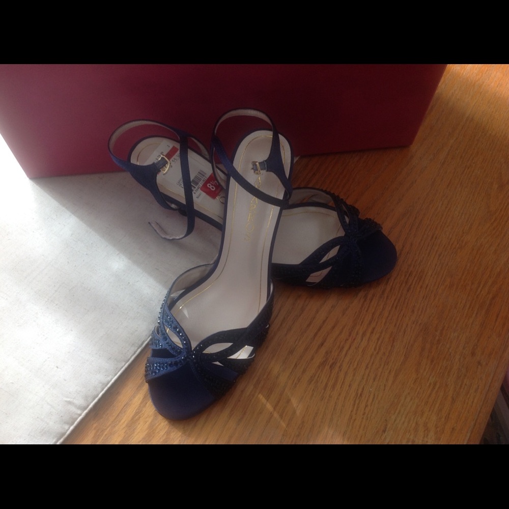 Cabarros Blue Heels
